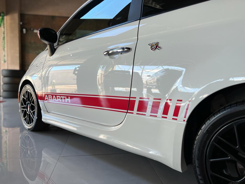 Auto Esporte - 'Foguetinho', Fiat 500 Abarth agrada por